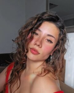 Katherine Saez Wiki, Age, Career, Height, Weight, Husband, Net Worth