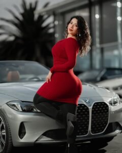 Katherine Saez Wiki, Age, Career, Height, Weight, Husband, Net Worth