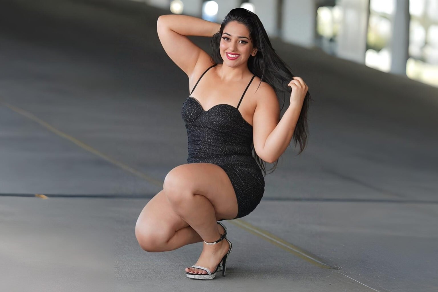 Asal Keshavarz Biography – Wiki, Age, Career, Height, Husband, Net