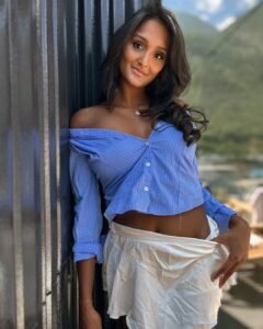 Lea Monet – Biography, Wiki, Age, Career, Height, Weight, Husband, Net