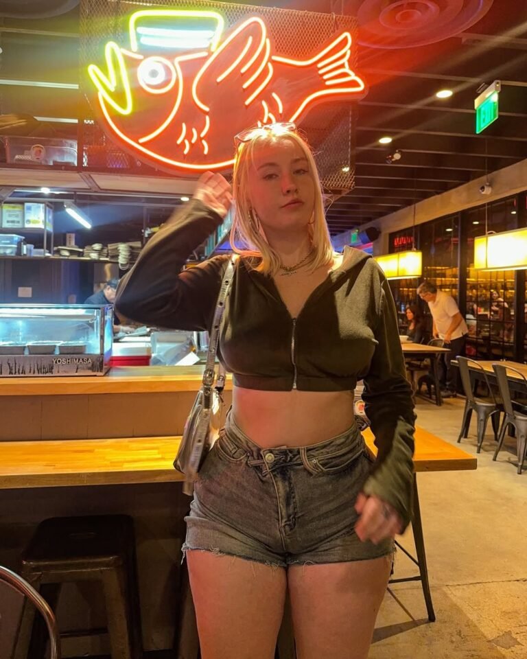 Morgan Elaine McLeod – Biography, Wiki, Age, Career, Height, Weight, Husband, Net Worth, Social